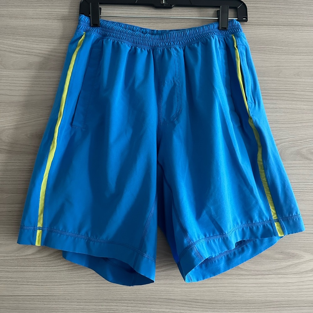 Lululemon Men’s Short - bright blue